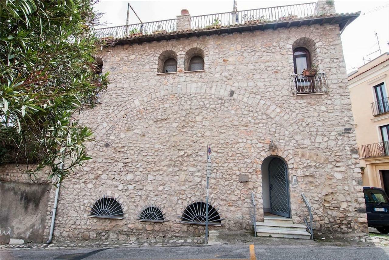 La Panatica Al Centro Storico Leilighet Gaeta Eksteriør bilde
